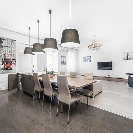 Vorontsov Lane Design Apartment Odessa Ngoại thất bức ảnh